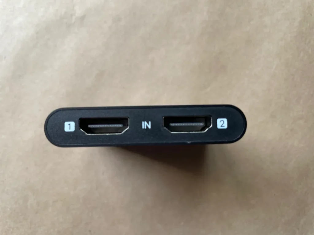 ELECOM ULTRA HIGH SPEED対応 HDMI切替機本体のIN側の外観